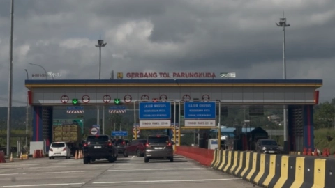 Gerbang Tol Parungkuda