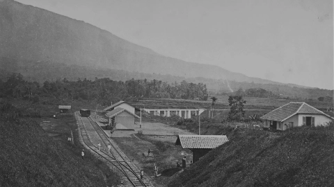 Stasiun Cigombong circa 1900