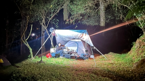 Tenda Highland Camp
