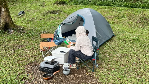 Aktivitas Siang Hari Kami Saat Camping di Situ Gunung